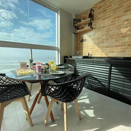 Ap Frente Mar Com Ar-Condicionado E Varanda Gourmet Mongaguá Kültér fotó