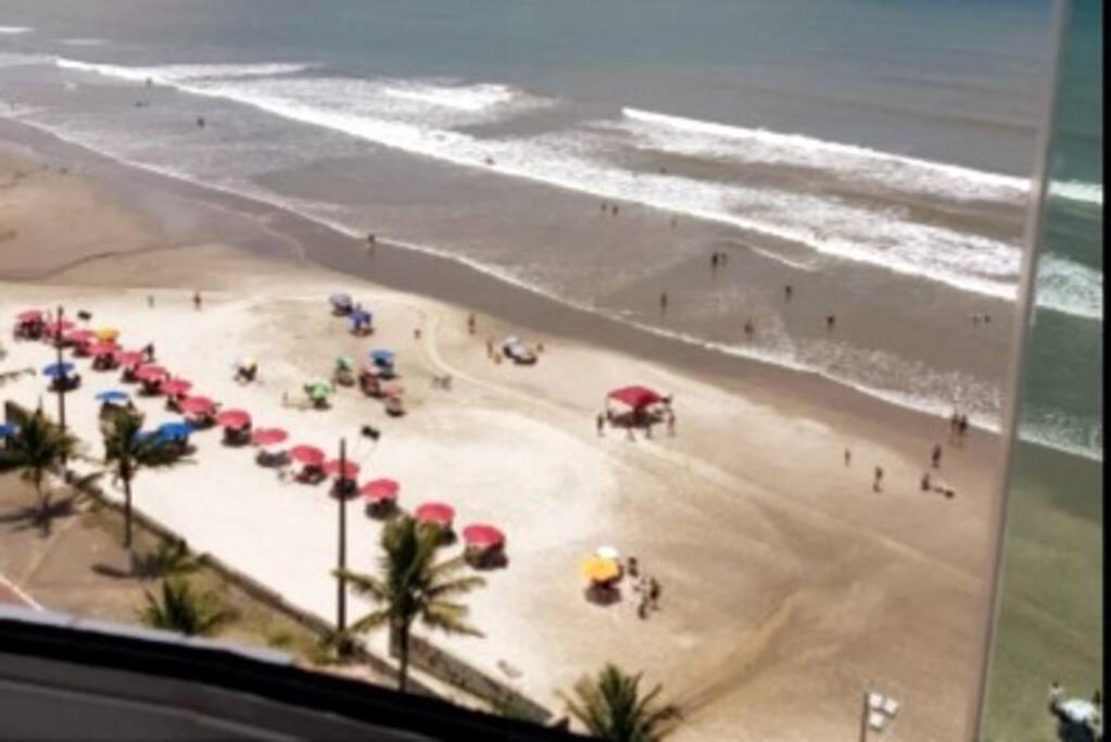 Ap Frente Mar Com Ar-Condicionado E Varanda Gourmet Mongaguá Kültér fotó